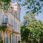 Chateau De Varenne