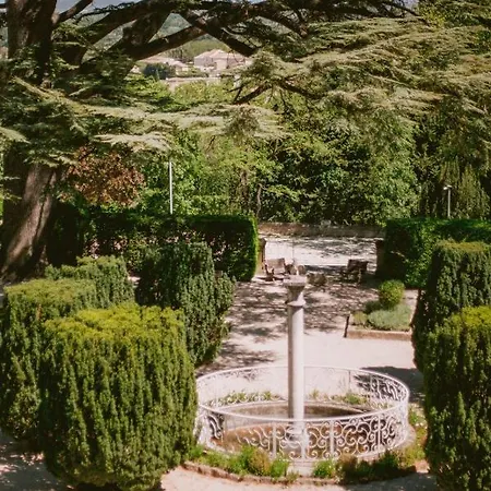 Chateau De Varenne