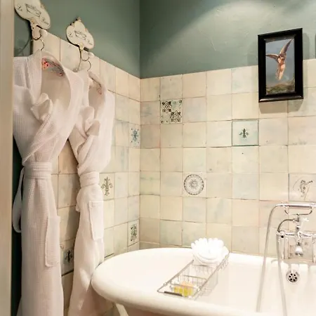 Chateau De Varenne Hotel 4*