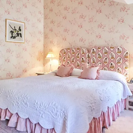 Chateau De Varenne Otel 4*