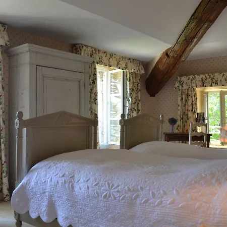 Chateau De Varenne