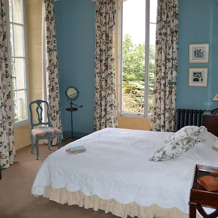 Chateau De Varenne 4*