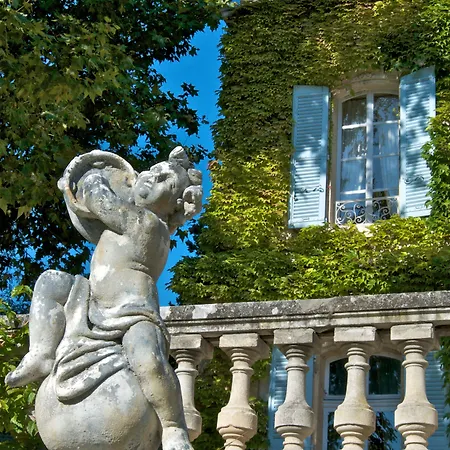 Hotel Chateau De Varenne