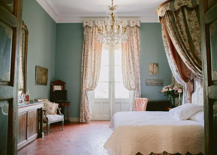 Chateau De Varenne Hotell 4*