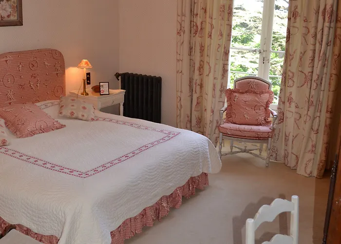Chateau De Varenne