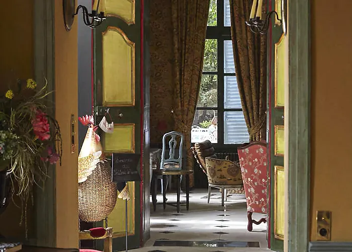 Chateau De Varenne 4*